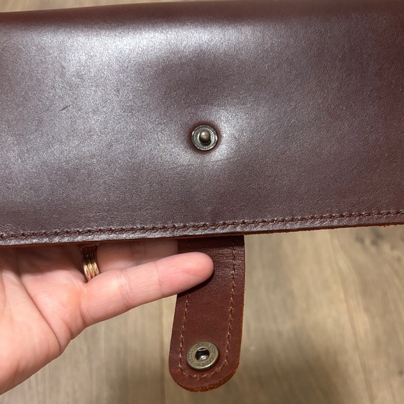 Portland Leather Goods Dark Brown Leather Wallet - Picture 8 of 9